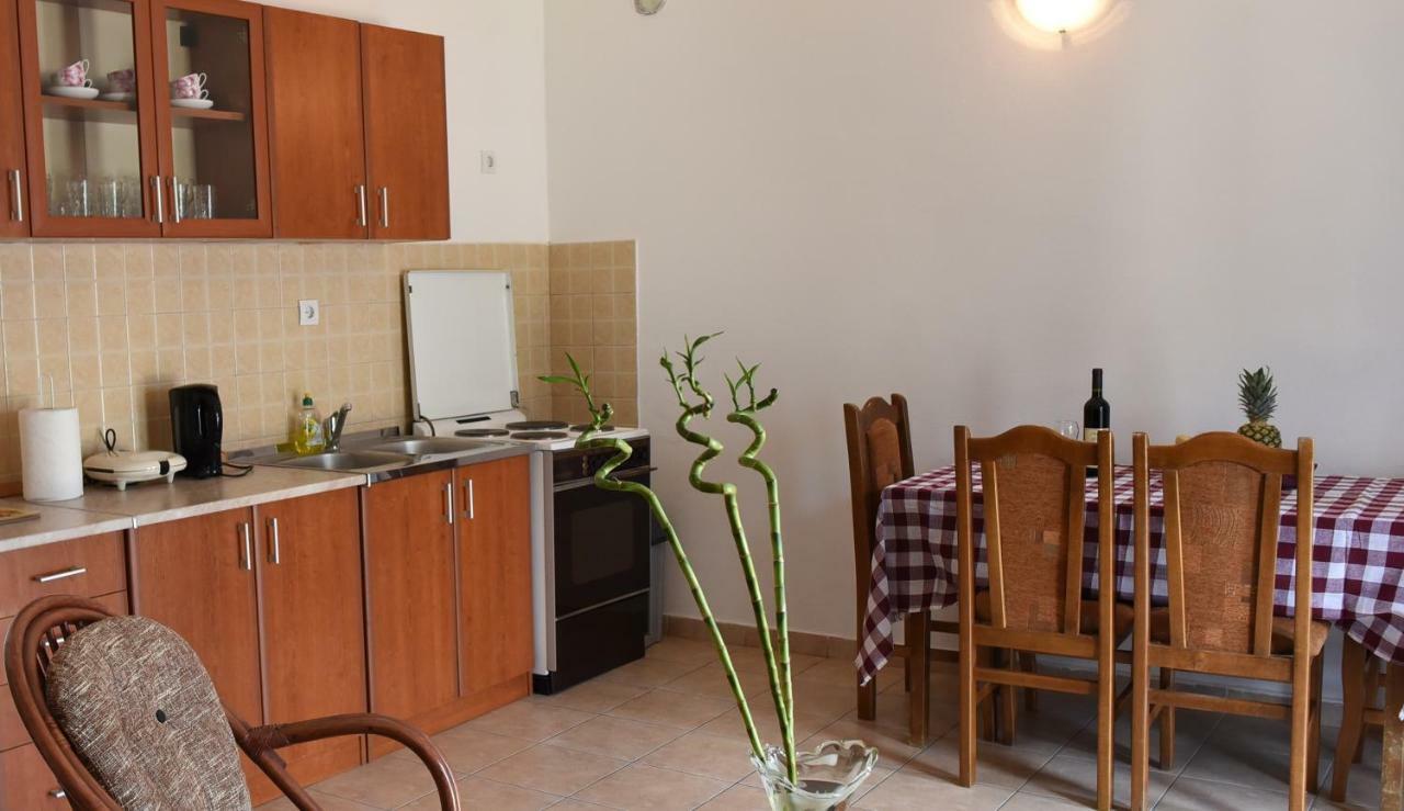Apartments Krivokapic Prcanj With Bay View Kotor Extérieur photo