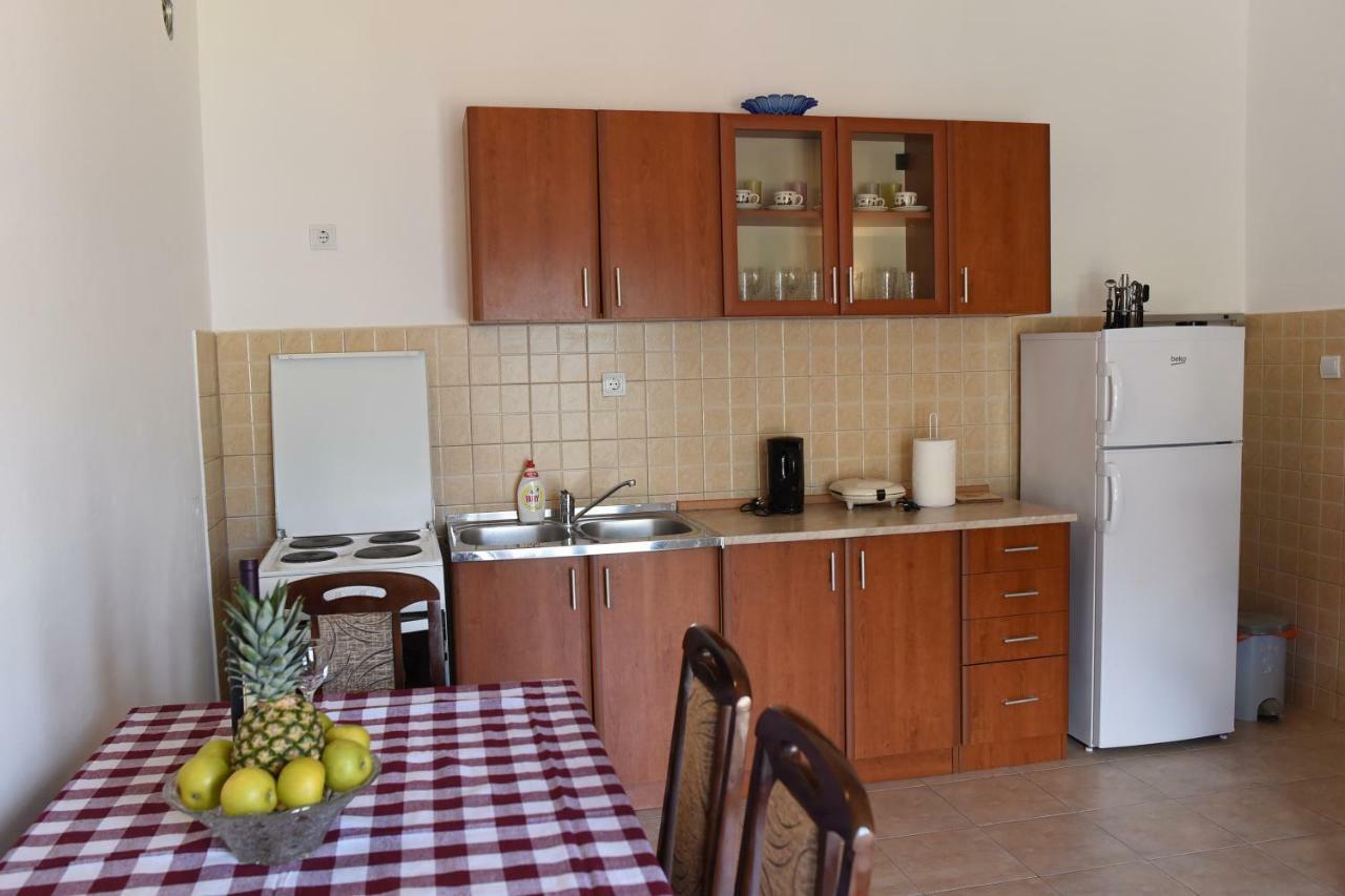 Apartments Krivokapic Prcanj With Bay View Kotor Extérieur photo